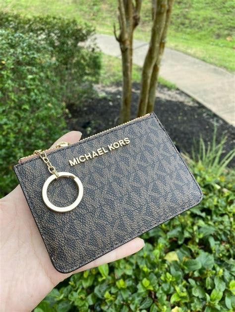 michael kors keychain id wallet|Michael Kors Wallet gift set.